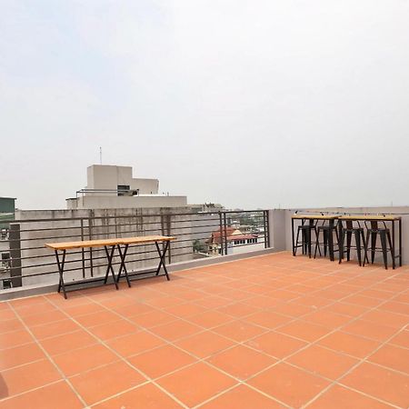 Luxe Paradise Residence 32 To Ngoc Van Hanoi Kültér fotó